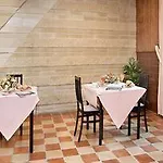 Palacio De Vallados Hotel