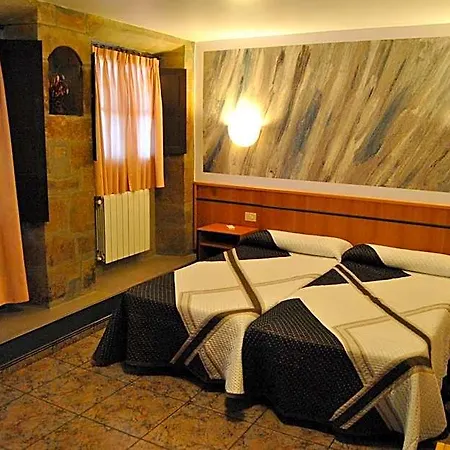 Hotel Palacio De Vallados Llastres