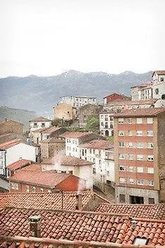 Palacio De Vallados 3* Llastres