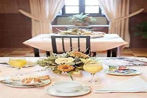 Palacio De Vallados Hotel Llastres