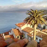 Hotel Palacio De Vallados